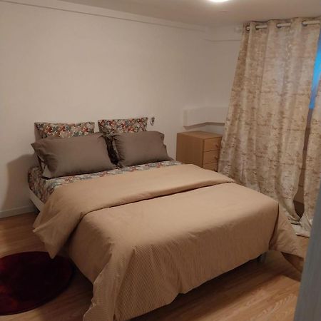Zoe 1 Bed & Breakfast Савини-сюр-Орж Екстериор снимка
