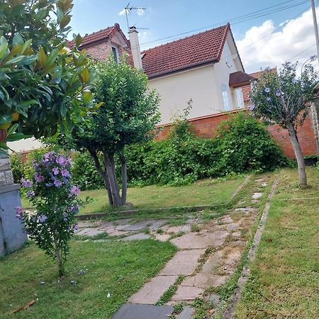 Zoe 1 Bed & Breakfast Савини-сюр-Орж Екстериор снимка